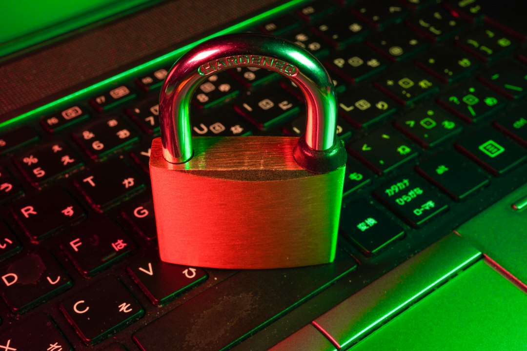 ¿Tu web tiene accesos o plugins abandonados? Riesgos y qué hacer